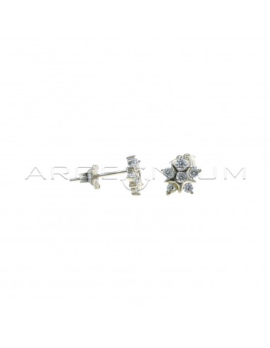 White gold-plated half-zircon flower lobe earrings in 925 silver