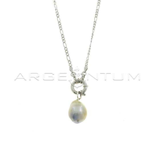 Collana maglia 3 1 con anello a molla centrale e perla barocca coltivata in acqua dolce pendente placcata oro bianco in argento 