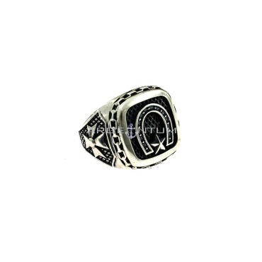 Square shield ring with burnished mesh background in double shiny frame and chain, burnished horseshoe center and shiny rounded star and engraved and burnished sides with shiny Maltese crosses plated white gold in 925 silver (Size 22)