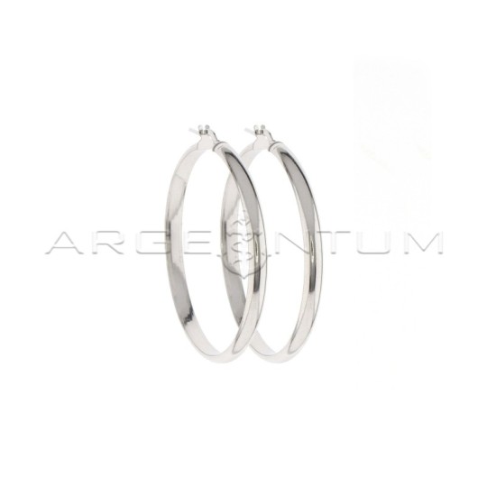 White gold plated hoop earrings ø 45 mm with rounded band and bridge clasp in 925 silver