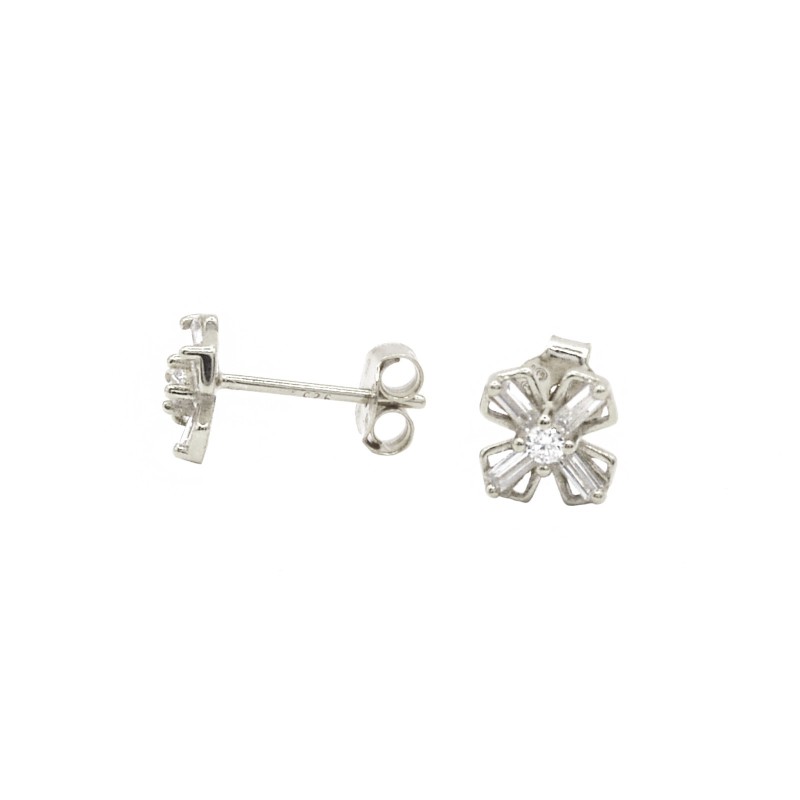 Four-leaf clover lobe earrings with...