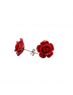 Red rose stud earrings in...