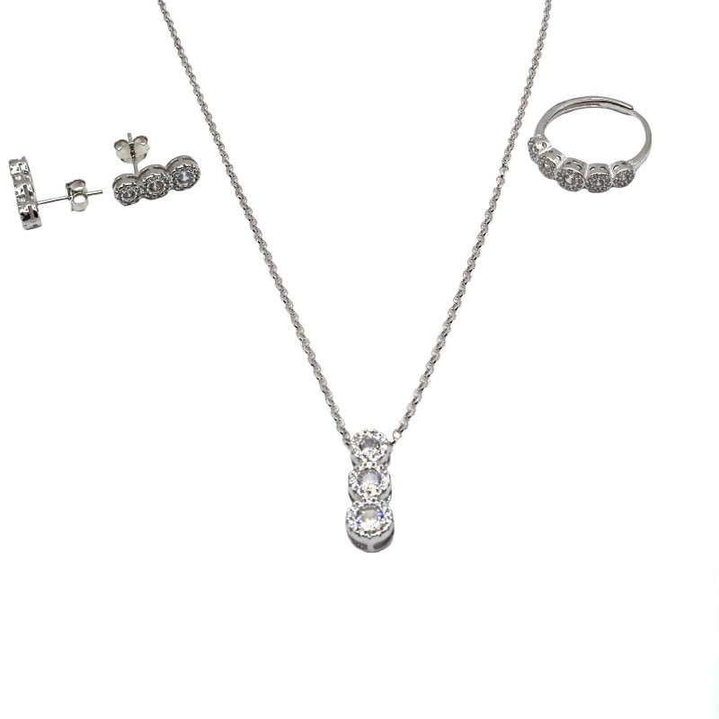 Set with diamond rolled mesh necklace...