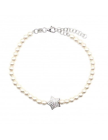 Pearl bracelet with central pavé star...