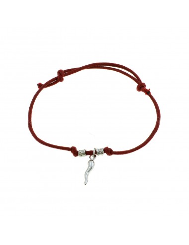 Bracciale in cordino rosso con nodi...