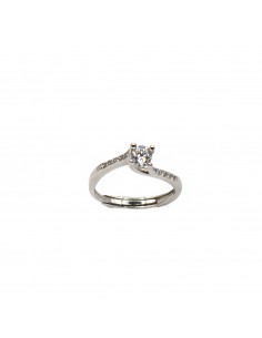 Adjustable solitaire ring...