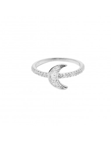 White semi-zircon ring with central...