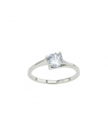 Solitaire ring with 5 mm white zircon...