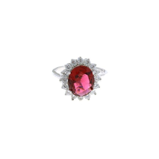 Anello regolabile con pietra ovale rossa in cornice di zirconi bianchi a griffe placcato oro bianco in argento 925