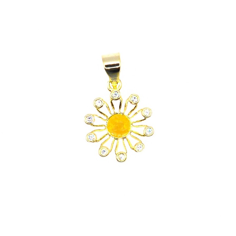 White and yellow enamelled daisy...