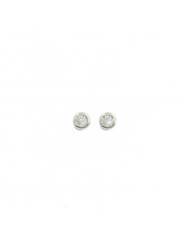 2 mm white chive zircon light point...