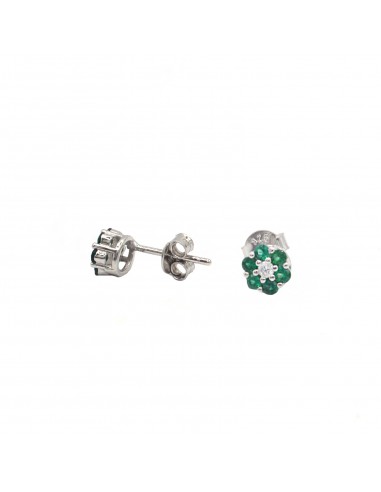 Flower lobe earrings with green...