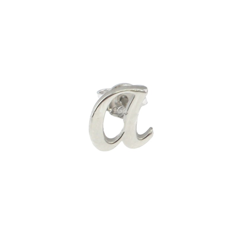 Single earring with lobe letter in...