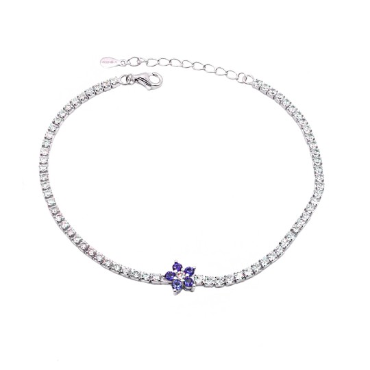 Bracciale tennis con fiore zirconato blu e centrale bianco in cornice di zirconi bianchi placcato oro bianco in argento 925